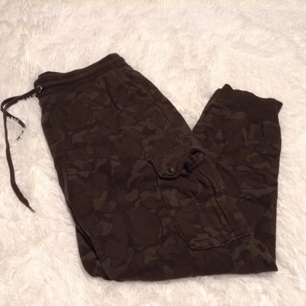 Arizona Jean Co Camo Joggers